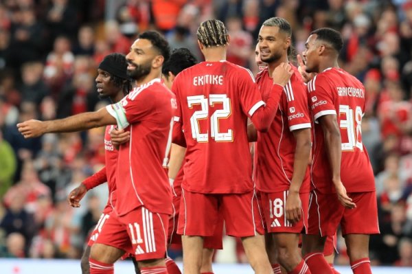 德甲制造!利物浦与毕巴友情 赛第二场杆位阵形 有7人来自德甲