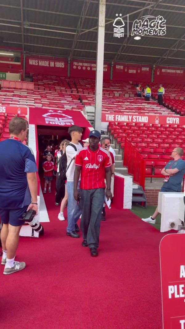 获胜 与温情同在!诺丁汉森林邀请50名特殊观赛人群 观赛并与老板见面