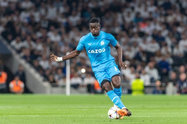 科贝电台:31岁中卫拜利将免签加盟皇家奥维耶多,几小时内官宣