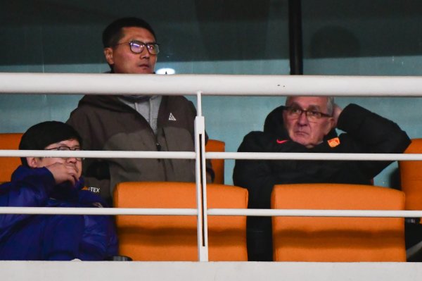 对谈彭伟国：足协选邵佳一挺大胆，上一任资历老有什么用？